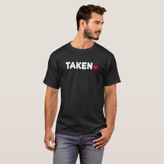 T-shirt In Love Taken Valentineu2019s Day 8 Bit Gamer Hear (Devant entier)