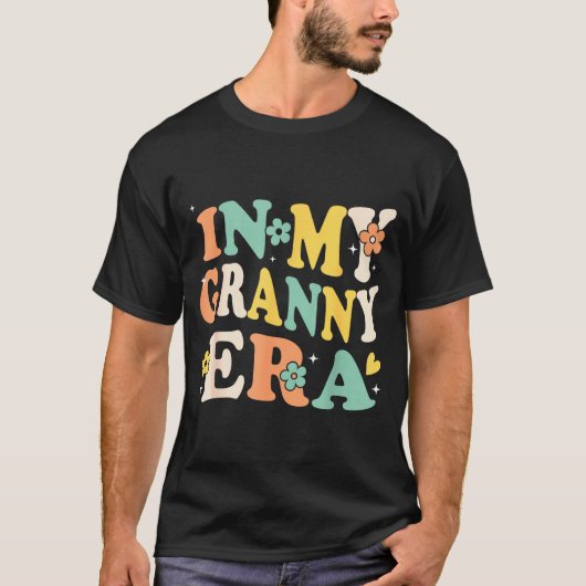 T-shirt In My Granny Era Funny Sarcastic Groovy Retro Moth (Devant)