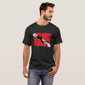 T-shirt Incroyable Plongeur Vers le Bas Drapeau de Plongée (Devant entier)