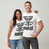 T-shirt Infirmière correctionnelle Amusante (Unisexe)
