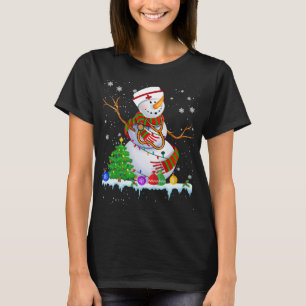 T-shirt Infirmière de neige lumières Noël Noël Arbre de No