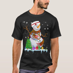 T-shirt Infirmière de neige lumières Noël Noël Arbre de No