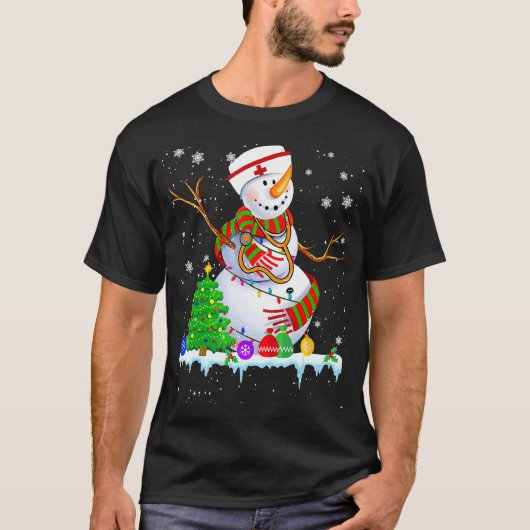 T-shirt Infirmière de neige lumières Noël Noël Arbre de No (Devant)