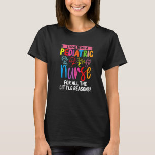 T-shirt Infirmière en pédiatrie pour toutes les petites ra