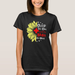 T-shirt Infirmière pédiatrique qui dort toute la journée, 
