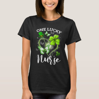 T-shirt Infirmière St Patricks Day Une Infirmière Chanceus