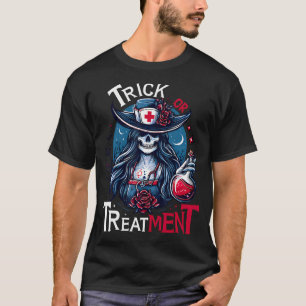 T-shirt Infirmière Traitement ou Trick Halloween Paramedic