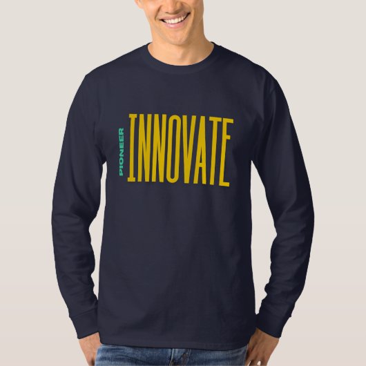 T-shirt  “Innovate & Pioneer: Trailblazing Tees” (Devant)