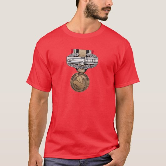 T-shirt Insigne d'action de combat d'OIF (Devant)