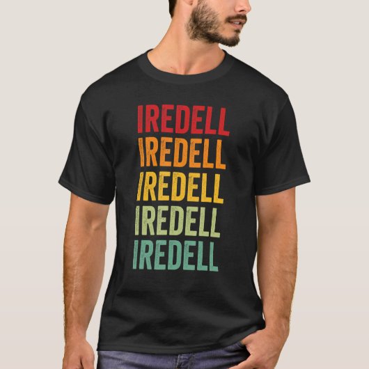 T-shirt Iredell County North Carolina Rainbow Text Design (Devant)