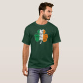 T-shirt irlandais fané de shamrock de drapeau (Devant entier)