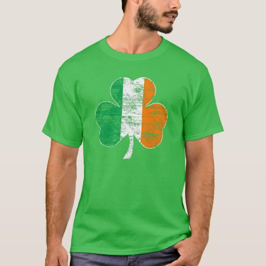 T-shirt irlandais vintage de shamrock de drapeau (Devant)