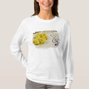 T-shirt Italie, Cento. Une assiette de tortellini au froma