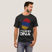 T-shirt IT'S MY DNA IN flag national pride fingerprint Arm (Devant entier)