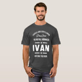T-shirt Ivan Nom personnalisé Cadeau Anniversaire (Devant entier)