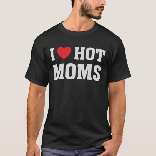 T-SHIRT J'ADORE LES MOMS CHAUDS (Devant)