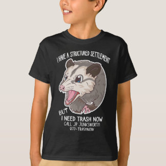 T-shirt J'Ai Besoin De Trash Maintenant Possum Mème Drôle 