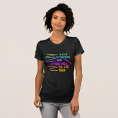 T-SHIRT J'AI DES CRAYONS ET JE SAIS COMMENT LES UTILISER ! (Devant entier)