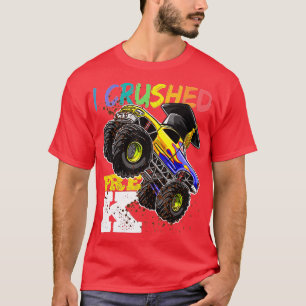 T-shirt J'ai écrasé pré-K Monster Truck Graduation Cap cad