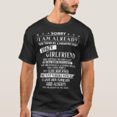 T-shirt J'ai Freaking Crazy Girlfriend né en décembre (Devant)