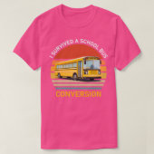 T-shirt J'ai survécu à une conversion de bus scolaire Conc (Design devant)