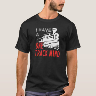 T-shirt J'Ai Un Esprit D'Une Voie Pour L'Ingénieur De Trai