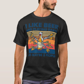 T-shirt J'Aime La Bière Et Jouer Des fléchettes Et Peut-Êt