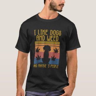 T-shirt J'Aime Les Chiens Et L'Herbe Et Peut-Être 3 Person