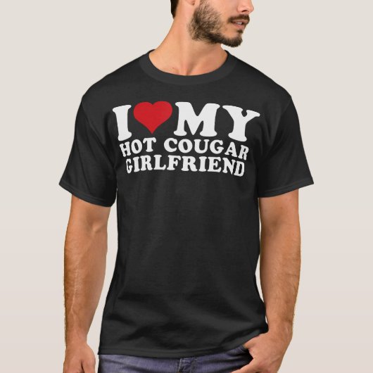 T-shirt J'Aime Mon Chaud Cougar Girlfriend Je Coeur Mon Ch (Devant)