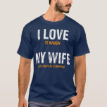 T-shirt J'Aime Quand Ma Femme Me Laisse Jouer À Cornhole<br><div class="desc">I Love It When My Wife Lets Me Play Cornhole fathers day,  funny,  father,  papa,  birthday,  mothers day,  humour,  christmas,  cute,  cool,  family,  mother,  papi,  husband,  maman,  vintage,  grand-père,  boyant,  day,  son,  retro,  sister,  wife Grand-mère,  les enfants,  les fathers,  les grands-parents,  les loges</div>