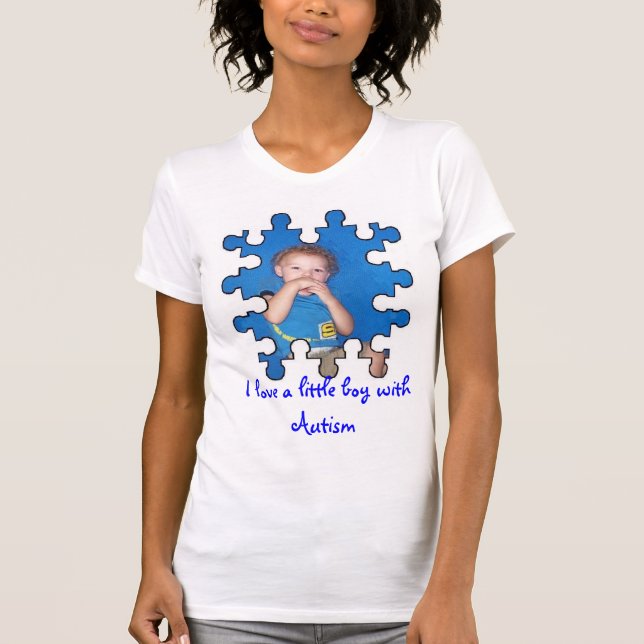 T-shirt J'aime un petit garçon avec l'autisme (Devant)