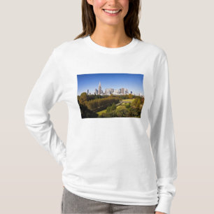 T-shirt Japon. Tokyo. Shinjuku District Skyline et
