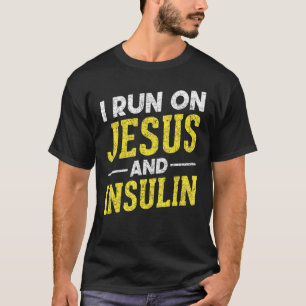 T-shirt Je fonctionne à Jésus et à l'insuline Diabétique C