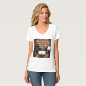 T-shirt Je mange du chocolat parce que la vie devrait avoi (Devant entier)