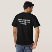 T-shirt Je ne peux pas me contrôler - chemise (Dos entier)