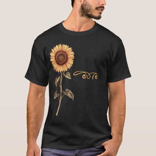 T-shirt Je ne suis pas gâtée, mon mari m'aime simplement (Devant)