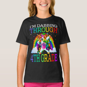 T-shirt Je passe à la licorne de 4e année