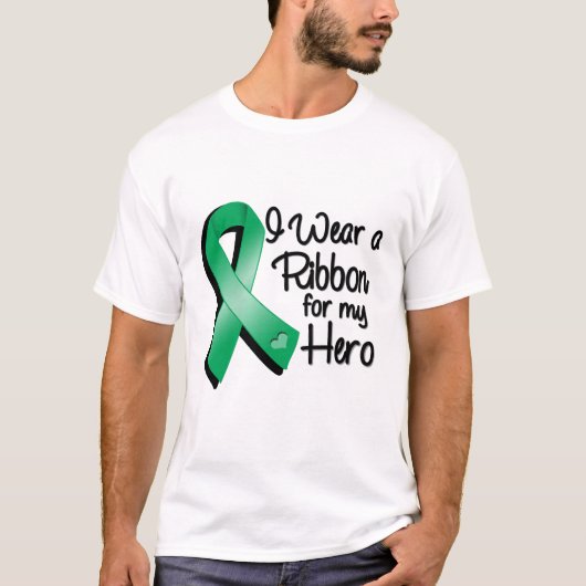 T-shirt Je porte un ruban de vert vert pour mon héros (Devant)