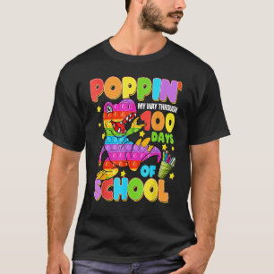 T-shirt Je Presse Mon Chemin À Travers 100 Jours De Dinosa
