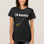 T-shirt Je suis accro Fiançailles Ring Mariage Proposition<br><div class="desc">Je suis accro Fiançailles Ring Mariage Proposition Pêche</div>