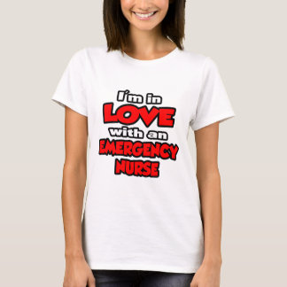 T-shirt Je suis amoureux d'une infirmière d'urgence