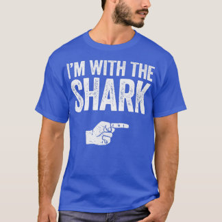 T-shirt Je Suis Avec Le Costume De Requin Correspondant