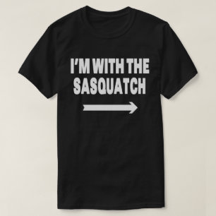T-shirt Je suis avec Sasquach Easy Halloween jumelés Coup