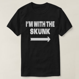 T-shirt Je suis avec Skunk Easy Halloween jumelés Couples
