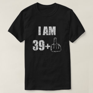 T-shirt Je suis la chemise de 40 hommes drôles d'années