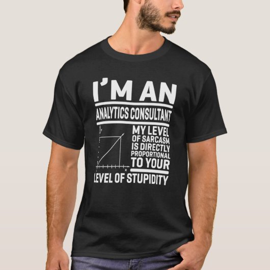 T-shirt Je suis un expert-conseil en analyse Mon niveau de (Devant)