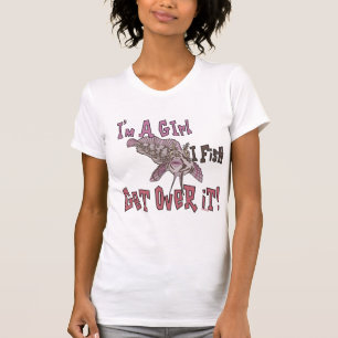 T-shirt Je suis une fille que je pêche au-dessus de lui