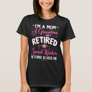 T-shirt Je suis une maman, une grand-mère et une travaille