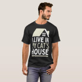 T-shirt Je Vis Dans Ma Maison De Chat Maison De Chat Maiso (Devant entier)