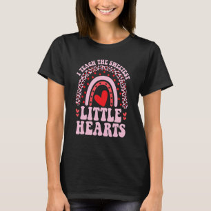 T-shirt J'Enseigne Le Coeur Le Plus Doux Rainbow Enseignan